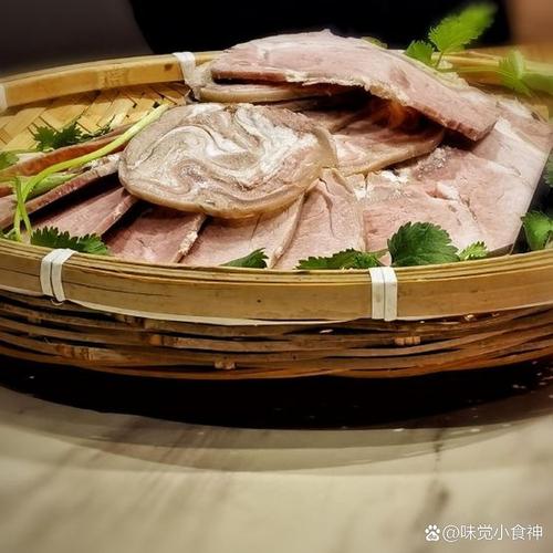 舅爱心欢牌 XX 味饮品，营养丰富，口感醇厚，让你回味无穷